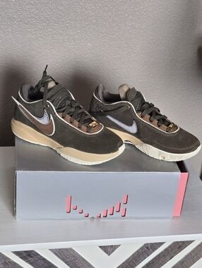 MAKE OFFER Nike Lebron XX